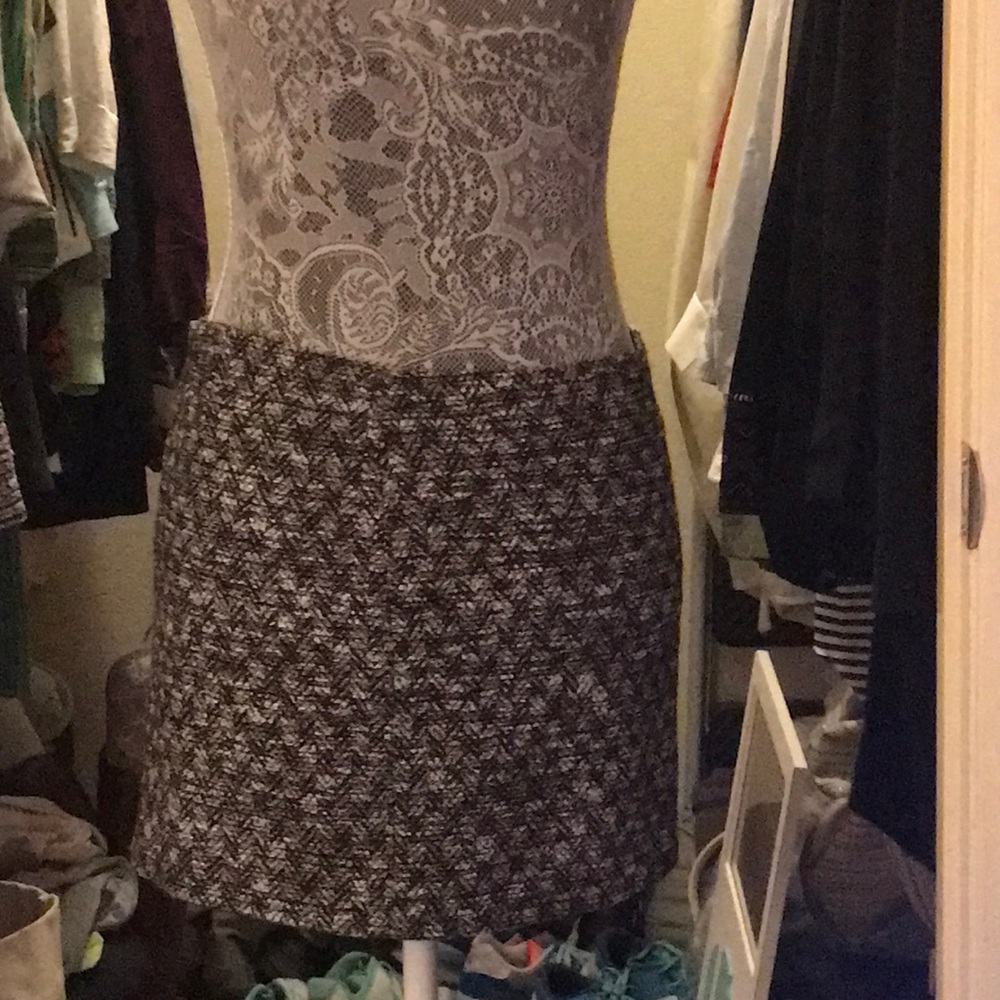 Alice + Olivia Tweed Mini Skirt Size 2